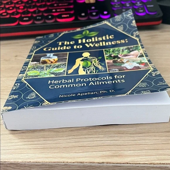The Holistic Guide to Wellness Book - Picture 3 of 4